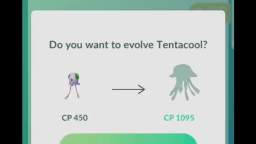 Pokémon GO-Evolving Shiny Tentacool Pokémon GO-Evolving Shiny Tentacool