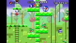Jugando Mario vs Donkey Kong (GBA)