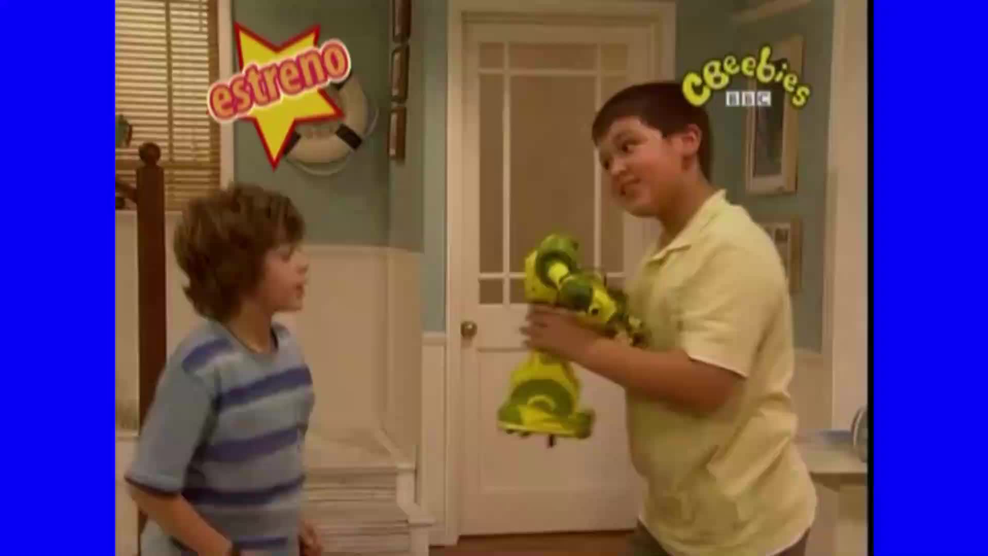 Mi abuelito de bolsillo | El robot que vence a todos los robots / Episodio Completo (Español Latino) Mi abuelito de bolsillo | El robot que vence a todos los robots / Episodio Completo (Español Latino)