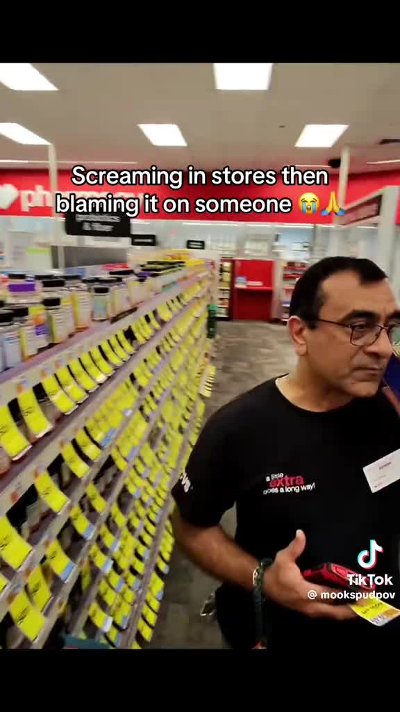 Boss screaming prank