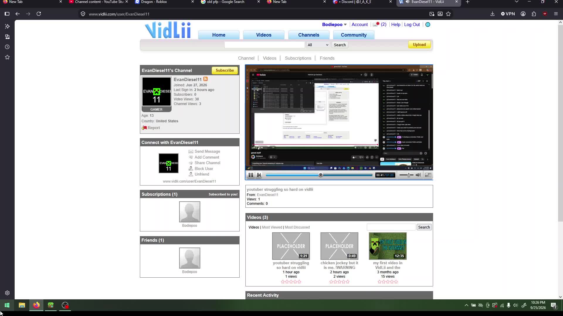youtuber struggles on vidlii responding/reaction to video of himself