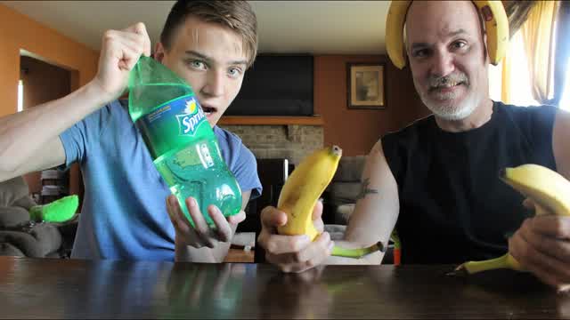 BANANA CHALLENGE