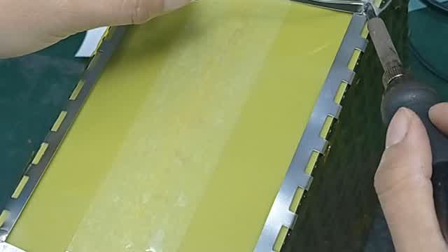 Nickel sheets are connected by soldering.