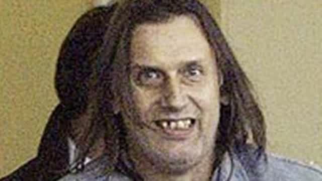 @MomijiInubashiri is a pedo that likes CP