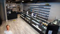 Vape Street Shop in Vancouver, BC - (604) 620-2780
