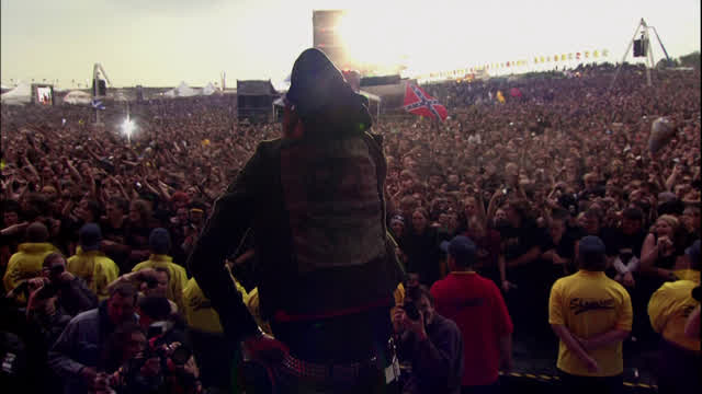 Sucker Train Blues - Velvet Revolver @ Ozzfest 2005