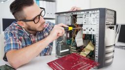 Parodia Loquendo - Como reparar una computadora