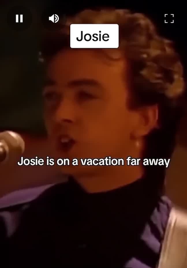 Josieʼs On A Vacation Far Away