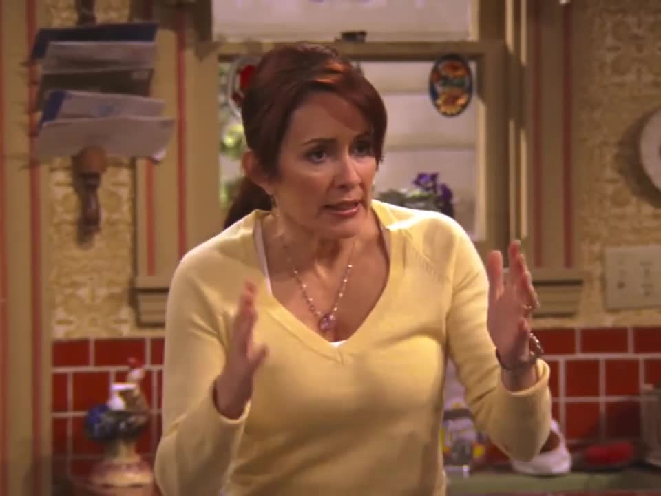 Everybody Loves Raymond S09E10 Clip 2