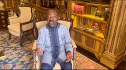 Placed under house arrest, the President of Gabon called on friends around the world to raise a fu