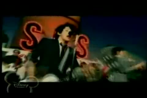 Entrevista a los Jonas Brothers - Loquendo Entrevista a los Jonas Brothers - Loquendo