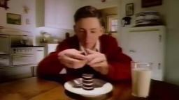 Oreo Chocolate Creme - Commercial