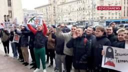 A large-scale anti-British rally is held near the building of the Russian Foreign Ministry