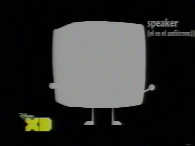 Objetos Idiotas 1½ en Disney XD Feed México [2011]