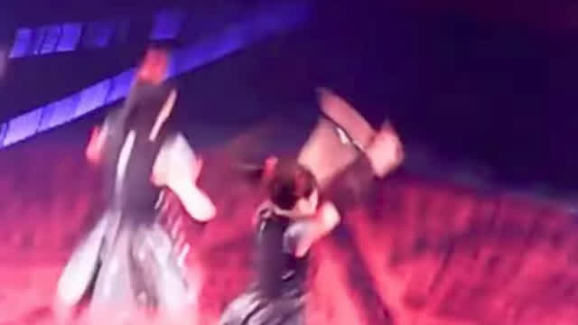 El día que yui se cayó en el Budokan
