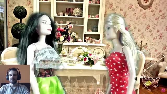 Reactionez: Barbie ragaie in direct!