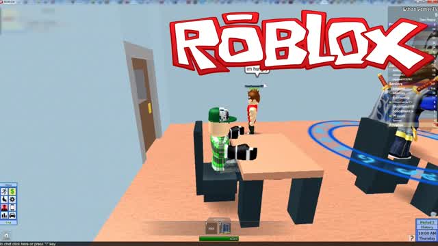ROBLOX High School (Christmas Map)!