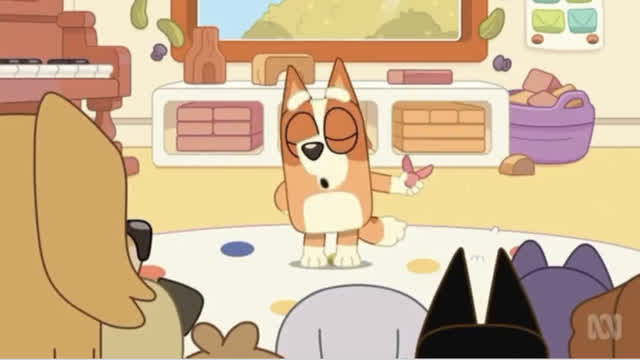 Bluey S3E42 Show And Tell