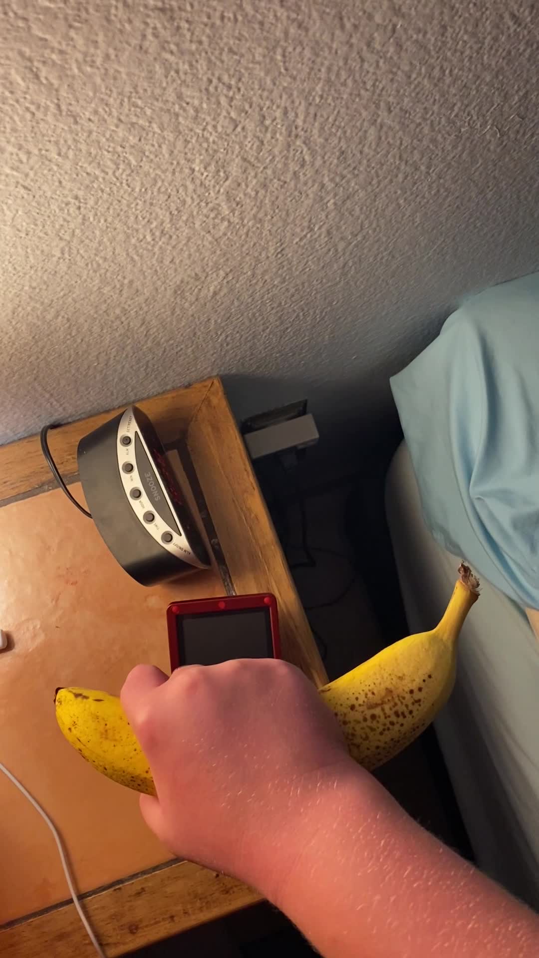 how to place a banana on top of a game boy advance sp