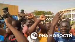 Demonstrators gathered in the Niger capital on Sunday to express support for the military that came 