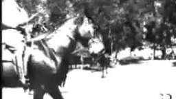 El Presidente Porfirio Díaz paseando a caballo en el bosque de Chapultepec 1896
