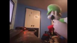 bd40 Short: Luigi Turns A Flashlight Into A Gun!