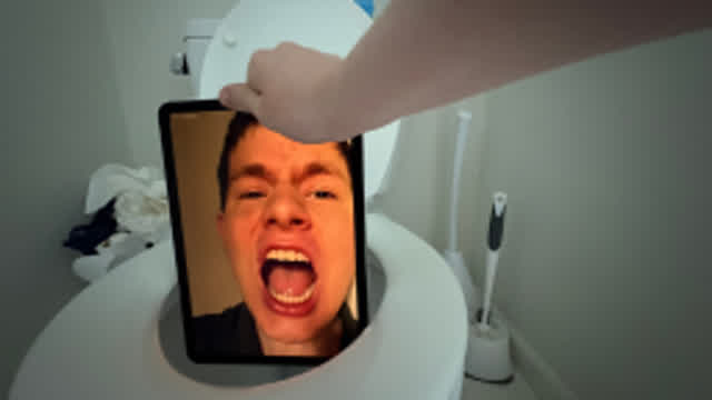 My Dad Walked In On Me Filming Vidlii