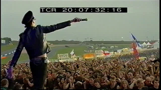 Wish You Were Here - Velvet Revolver @ Ozzfest 2005