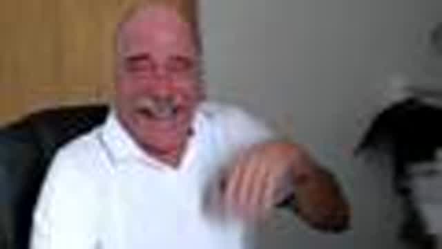 2 Girls 1 Cup Reaction - My Dad 2 Girls 1 Cup Reaction - My Dad