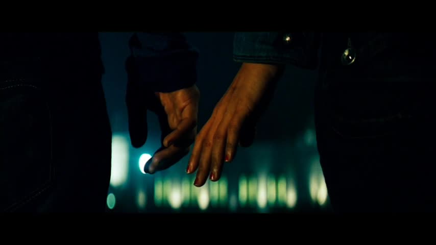 La Llegada de Los Autobots a La Tierra - TRANSFORMERS 2007 (Castellano)