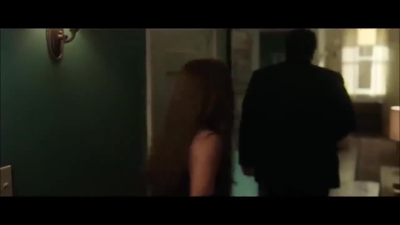 Lamar Trayvon gets caught making out with his girlfriend Bea Koretkii