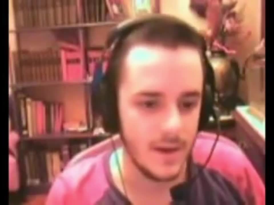 Ernesto y sus consejos Ernesto y sus consejos