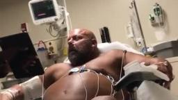 Big Lenny has a mild heart attack