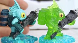 Unboxing of Green Armor Gill Grunt - Side by Side comparison of Series 1