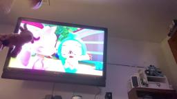 Mr. Horns watches pinkfong wonderstar 3