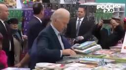 Joe Biden walks into Dementia Books  Do you think it will help him?
