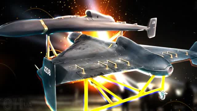 Dron-Kamikadze "Geranium 3" attacks the Ukrainian military warehouses in Kharkov.