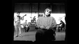 Oasis - Wonderwall (Official Video)