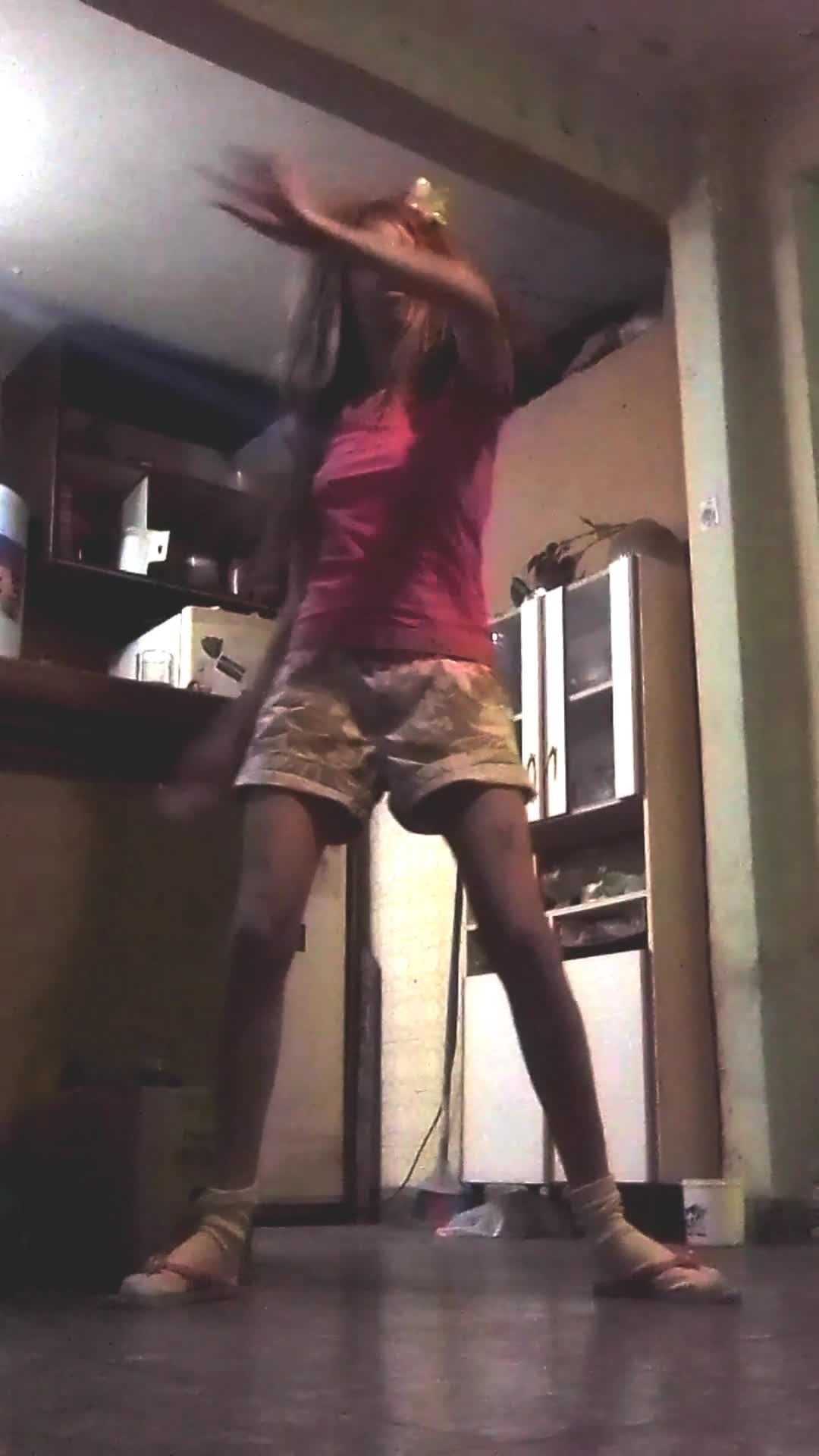 The Ultimate Center Guy Anthem ParaPara