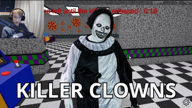 SURVIVE THE KILLER CLOWNS | Roblox Killer Clowns From 2016