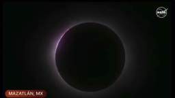 Total solar eclipse - on video from the USA and Mexico