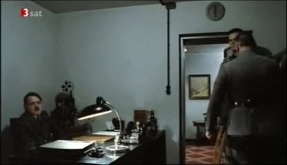 então procura-o eu quero falar com o Flegelein sofort TRAZ-ME O FLEGELEIN FLEGELEIN