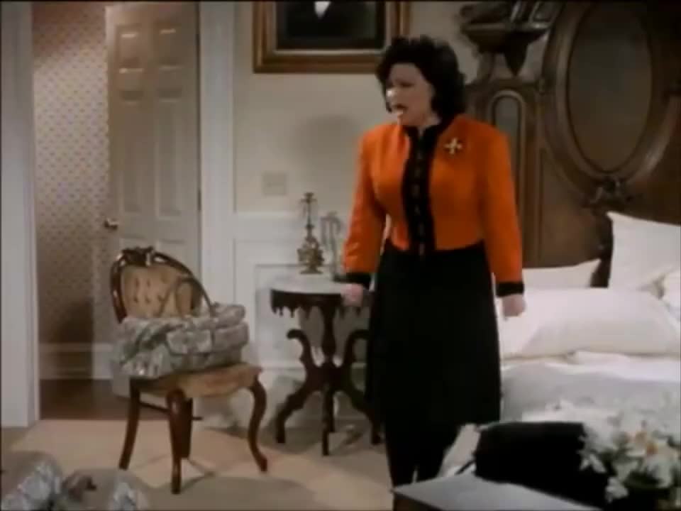 Women of the House (1995) Episode 03 Guess Who's Sleeping in Lincoln's Bed Women of the House (1995) Episode 03 Guess Who's Sleeping in Lincoln's Bed