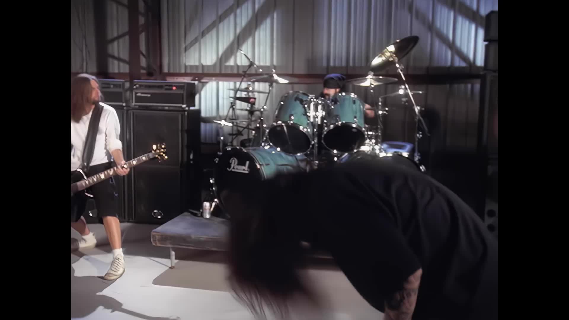 Pantera - Revolution Is My Name (OFFICIAL VIDEO)