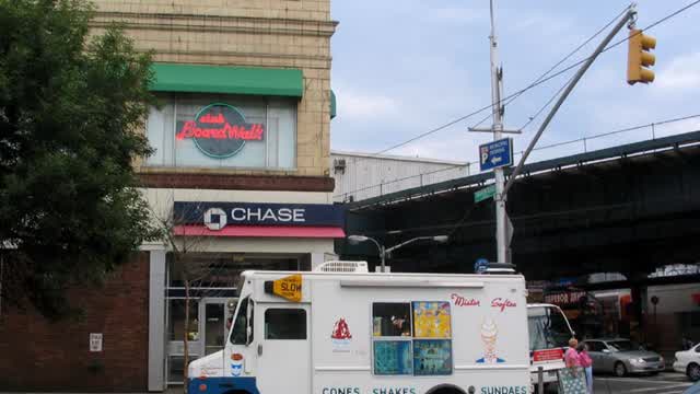 I RIP KAREN REZENDES' FUCKING LEG I RIP KAREN REZENDES' FUCKING LEG