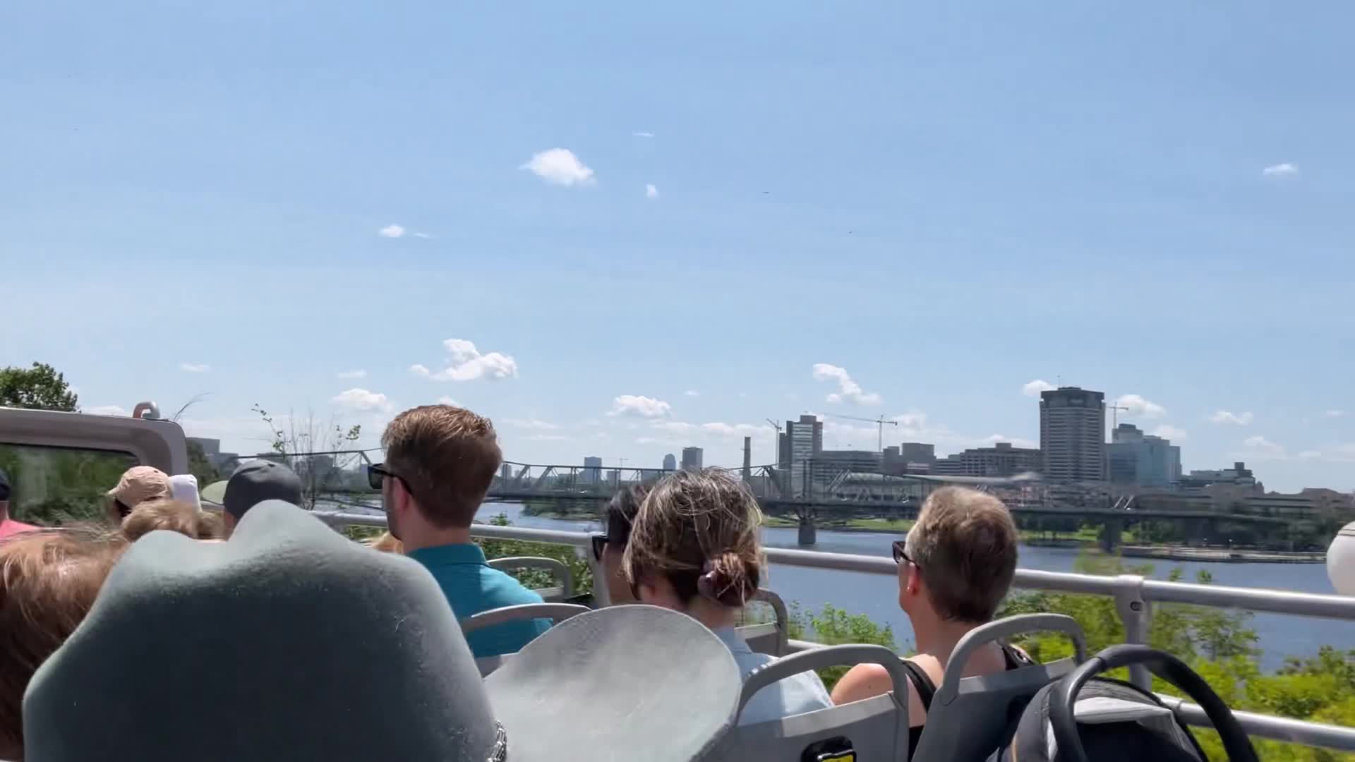 My Bus Tour! My Bus Tour!