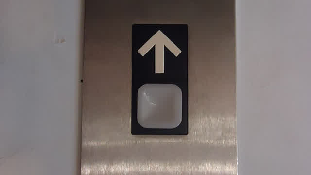 Dover impulse elevators at Tallahassee International Airport