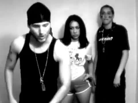 Colleen & Rachel Ballinger - Generic Rap Song