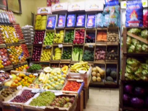 loquendo puestos del mercado