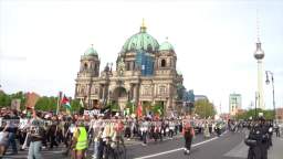 Thousands protest in Berlin in support of Gaza after Palestinian Congress ban